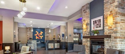 Best Western Plus Lake Jackson Lobby