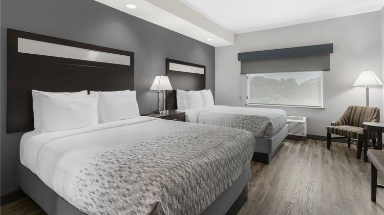 Best Western Plus Lake Jackson Suite