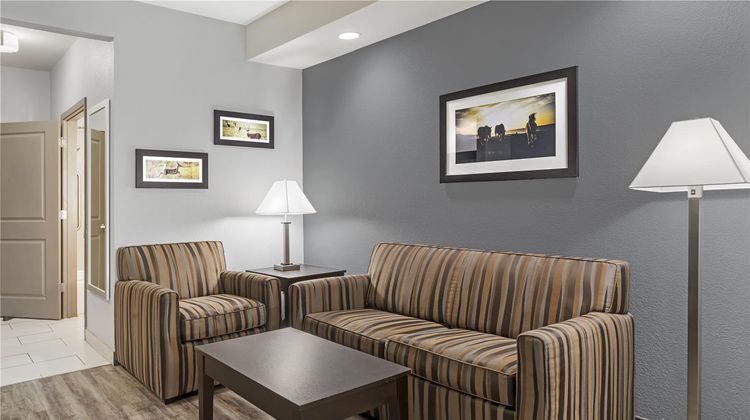 Best Western Plus Lake Jackson Suite