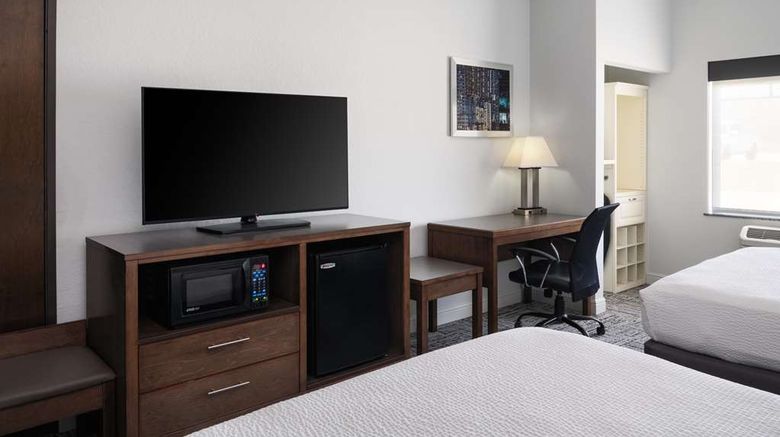 <b>Best Western Plus College Station Inn Room</b>. Images powered by <a href="https://iceportal.shijigroup.com/" title="IcePortal" target="_blank">IcePortal</a>.