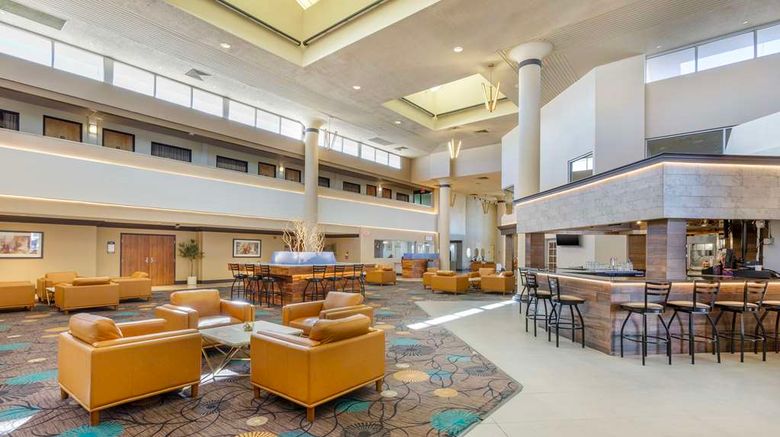 <b>Best Western Plus El Paso Airport Hotel Lobby</b>. Images powered by <a href="https://iceportal.shijigroup.com/" title="IcePortal" target="_blank">IcePortal</a>.