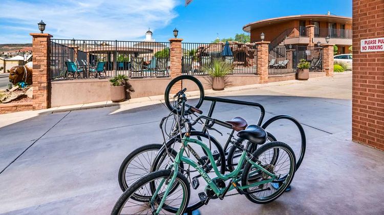 Best Western Coral Hills Recreation