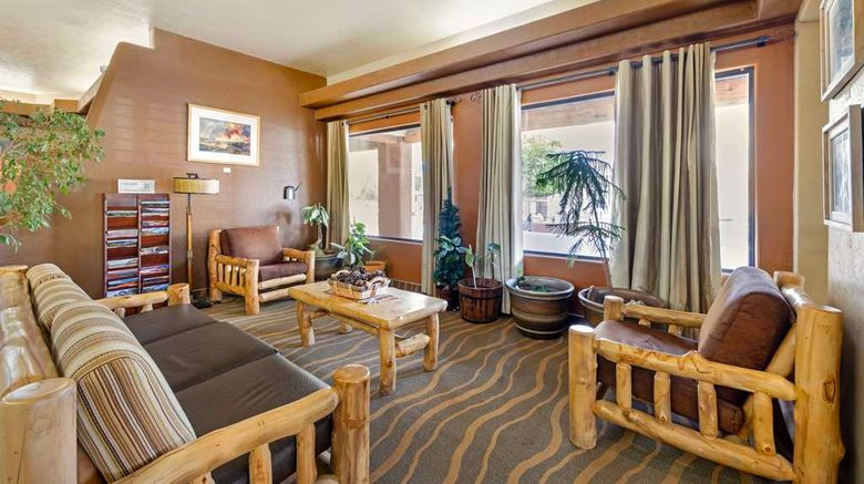 <b>Best Western East Zion Thunderbird Lodge Lobby</b>. Images powered by <a href="https://iceportal.shijigroup.com/" title="IcePortal" target="_blank">IcePortal</a>.