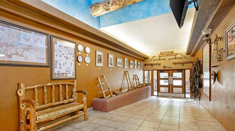 <b>Best Western East Zion Thunderbird Lodge Lobby</b>. Images powered by <a href="https://iceportal.shijigroup.com/" title="IcePortal" target="_blank">IcePortal</a>.