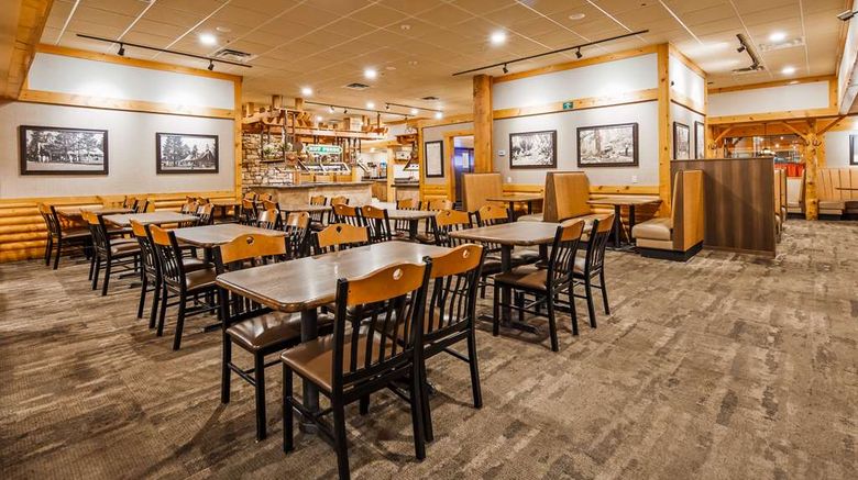 <b>Best Western Plus Ruby's Inn Restaurant</b>. Images powered by <a href="https://iceportal.shijigroup.com/" title="IcePortal" target="_blank">IcePortal</a>.