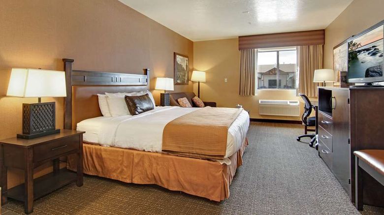 <b>Best Western Plus Ruby's Inn Suite</b>. Images powered by <a href="https://iceportal.shijigroup.com/" title="IcePortal" target="_blank">IcePortal</a>.