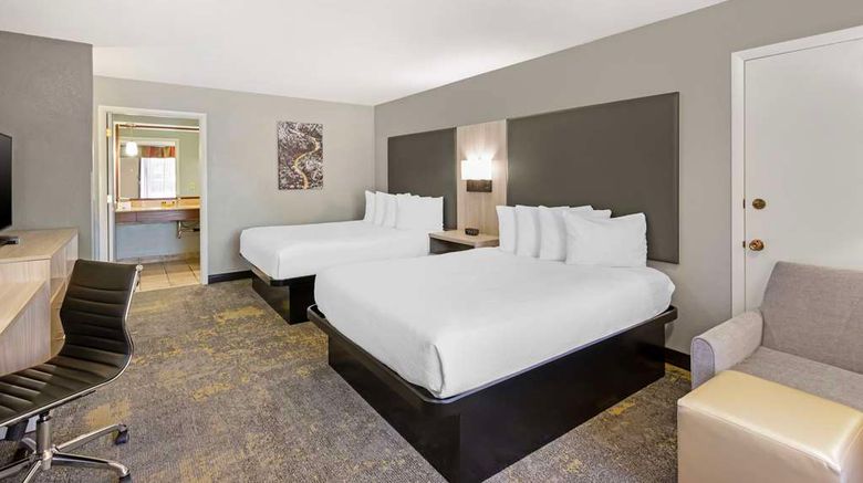 <b>Best Western Plus Weston Inn Room</b>. Images powered by <a href="https://iceportal.shijigroup.com/" title="IcePortal" target="_blank">IcePortal</a>.