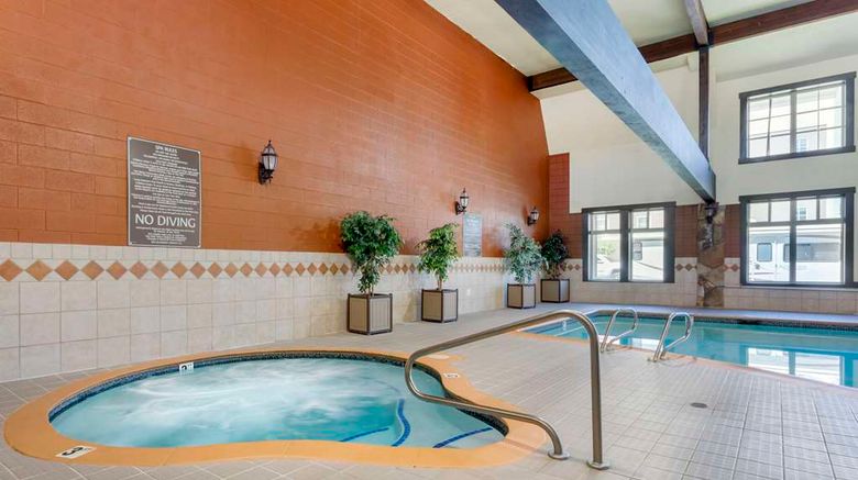 <b>Best Western Plus Weston Inn Pool</b>. Images powered by <a href="https://iceportal.shijigroup.com/" title="IcePortal" target="_blank">IcePortal</a>.