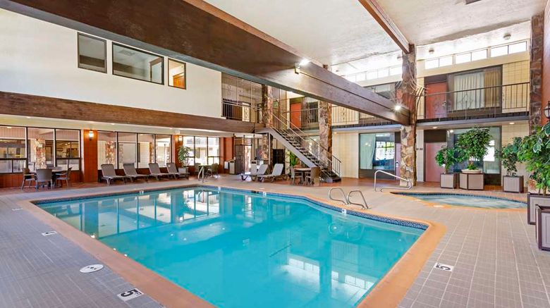 <b>Best Western Plus Weston Inn Pool</b>. Images powered by <a href="https://iceportal.shijigroup.com/" title="IcePortal" target="_blank">IcePortal</a>.