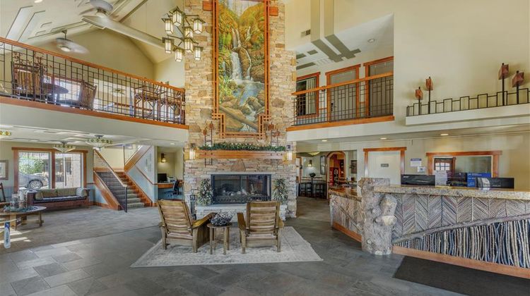 Best Western Plus High Country Inn Lobby