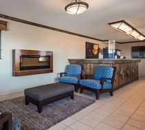 Best Western Paradise Inn Lobby