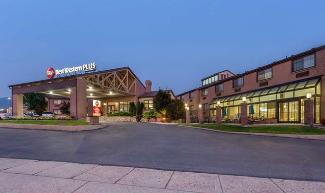 Best Western Plus CottonTree Inn Exterior