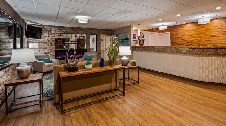 <b>Best Western Inn Tooele Lobby</b>. Images powered by <a href="https://iceportal.shijigroup.com/" title="IcePortal" target="_blank">IcePortal</a>.