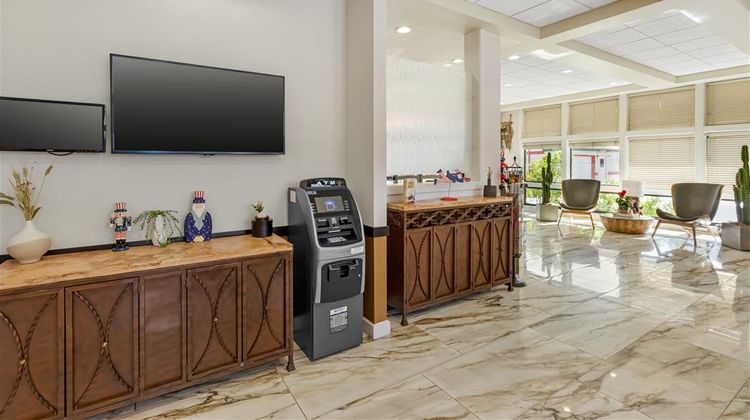 Best Western Plus Canyonlands Inn Lobby