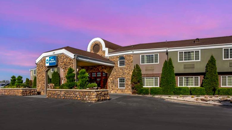 <b>Best Western Mountain View Inn Exterior</b>. Images powered by <a href="https://iceportal.shijigroup.com/" title="IcePortal" target="_blank">IcePortal</a>.