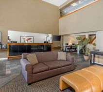 Best Western Mountain View Inn Lobby
