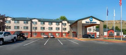 Best Western Holiday Hills Exterior