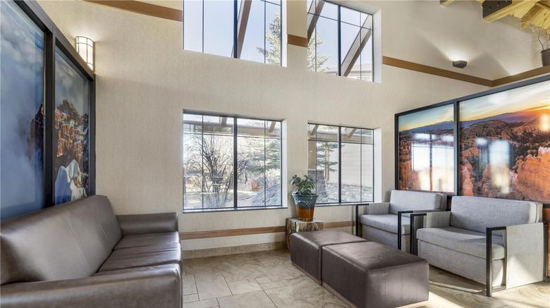 <b>Best Western Plus Bryce Canyon Grand Htl Lobby</b>. Images powered by <a href="https://iceportal.shijigroup.com/" title="IcePortal" target="_blank">IcePortal</a>.