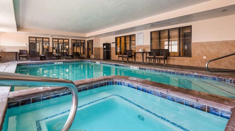 Best Western Plus Airport Inn & Suites Pool