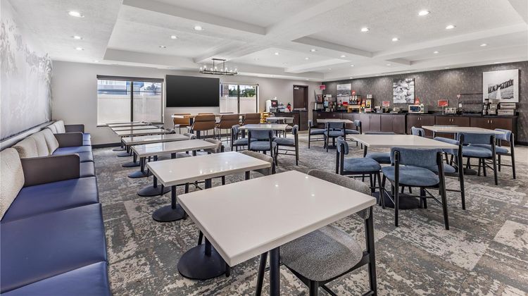 Best Western Plus Airport Inn & Suites Restaurant