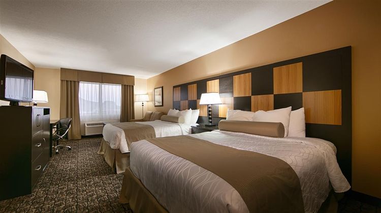 Best Western Plus Wendover Inn Room