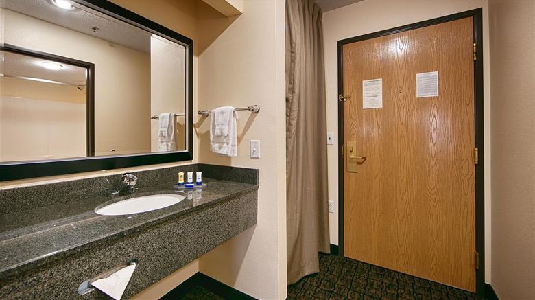 <b>Best Western Plus Wendover Inn Room</b>. Images powered by <a href="https://iceportal.shijigroup.com/" title="IcePortal" target="_blank">IcePortal</a>.
