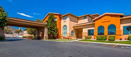 Best Western Plus Wendover Inn Exterior