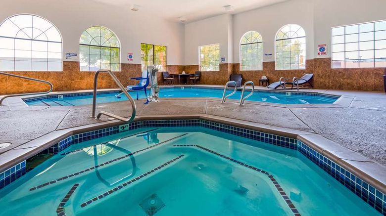 <b>Best Western Plus Wendover Inn Pool</b>. Images powered by <a href="https://iceportal.shijigroup.com/" title="IcePortal" target="_blank">IcePortal</a>.