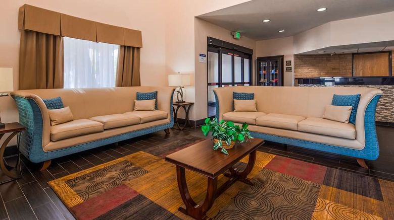 <b>Best Western Plus Wendover Inn Lobby</b>. Images powered by <a href="https://iceportal.shijigroup.com/" title="IcePortal" target="_blank">IcePortal</a>.