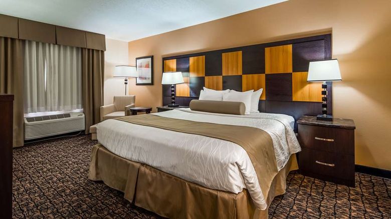 <b>Best Western Plus Wendover Inn Room</b>. Images powered by <a href="https://iceportal.shijigroup.com/" title="IcePortal" target="_blank">IcePortal</a>.