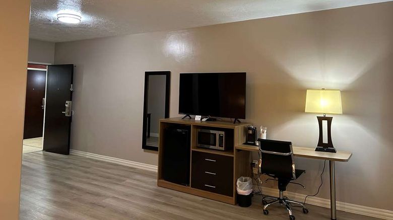 <b>Best Western Plus Zion West Hotel Room</b>. Images powered by <a href="https://iceportal.shijigroup.com/" title="IcePortal" target="_blank">IcePortal</a>.