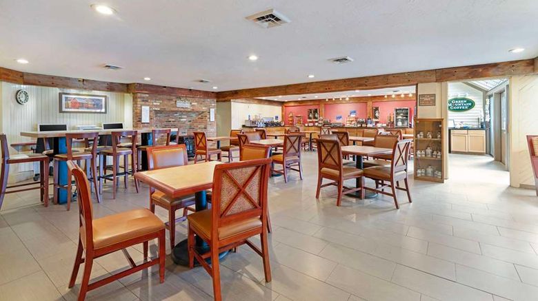 <b>Best Western Inn & Suites Rutland Restaurant</b>. Images powered by <a href="https://iceportal.shijigroup.com/" title="IcePortal" target="_blank">IcePortal</a>.