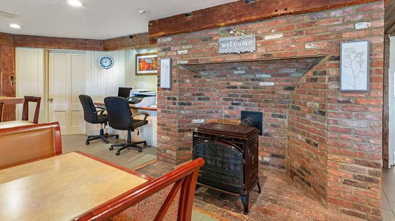<b>Best Western Inn & Suites Rutland Other</b>. Images powered by <a href="https://iceportal.shijigroup.com/" title="IcePortal" target="_blank">IcePortal</a>.