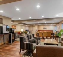 Best Western Plus Windjammer Inn & Conf Lobby