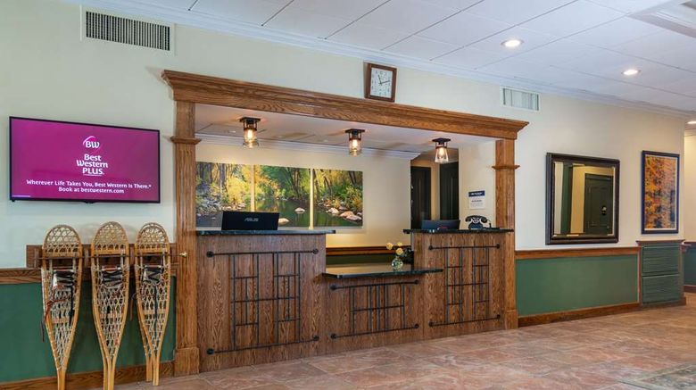 <b>Best Western Plus Waterbury - Stowe Lobby</b>. Images powered by <a href="https://iceportal.shijigroup.com/" title="IcePortal" target="_blank">IcePortal</a>.
