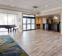 Best Western Leesburg Hotel Lobby