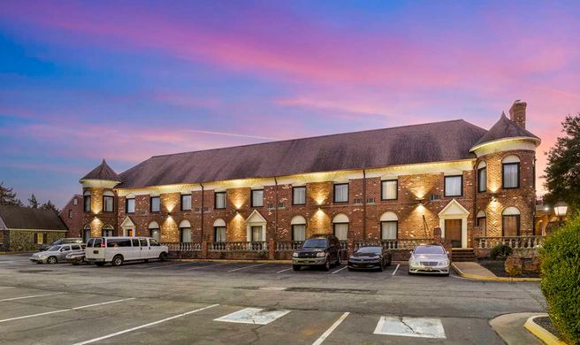 Best Western Plus Governors Inn Exterior