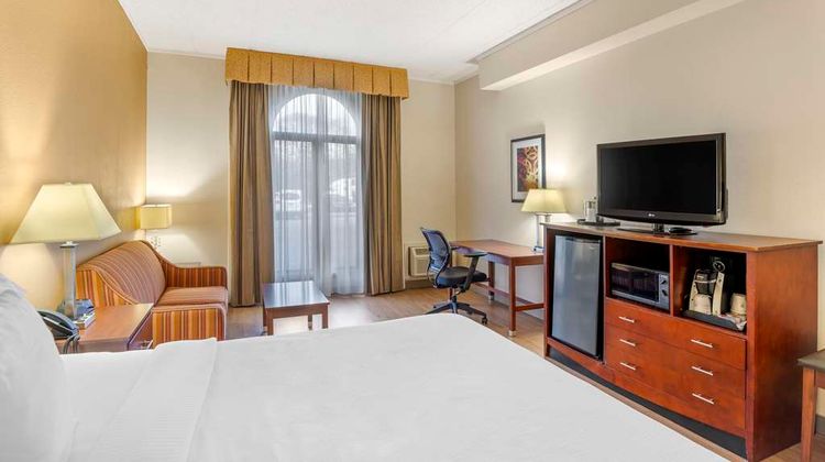 Best Western Plus Governors Inn Room