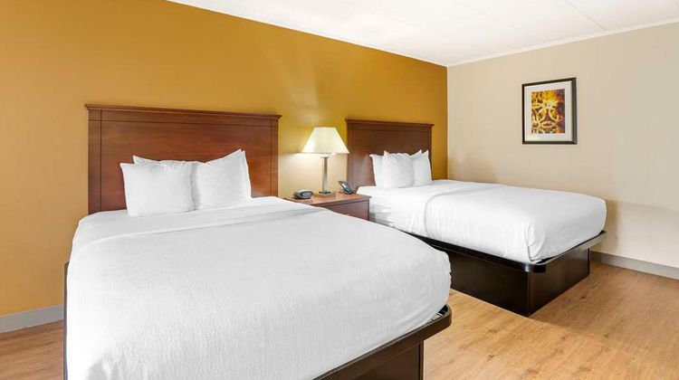 Best Western Plus Governors Inn Room