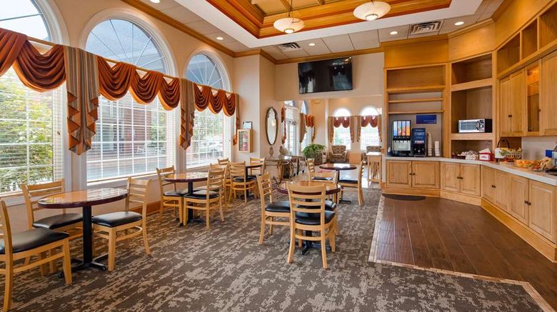 <b>Best Western Fredericksburg Restaurant</b>. Images powered by <a href="https://iceportal.shijigroup.com/" title="IcePortal" target="_blank">IcePortal</a>.