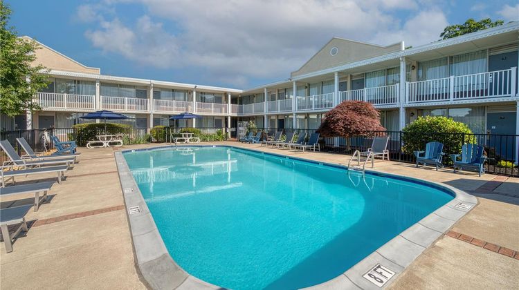 Best Western Fredericksburg Pool