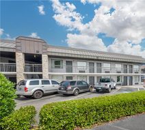 Best Western Center Inn Exterior