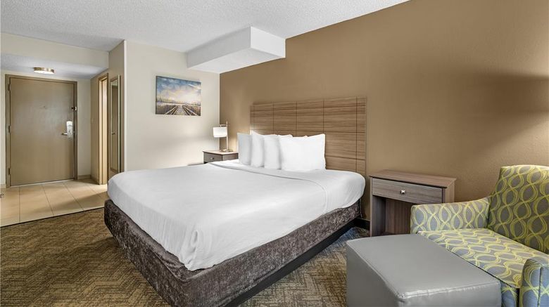 <b>Best Western Center Inn Room</b>. Images powered by <a href="https://iceportal.shijigroup.com/" title="IcePortal" target="_blank">IcePortal</a>.