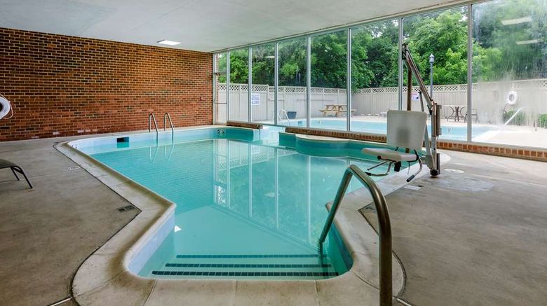 <b>Best Western Plus Inn at Hunt Ridge Pool</b>. Images powered by <a href="https://iceportal.shijigroup.com/" title="IcePortal" target="_blank">IcePortal</a>.
