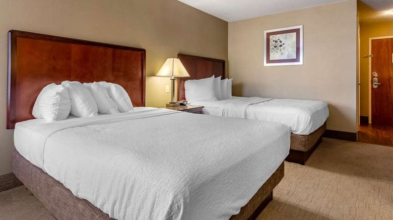<b>Best Western Plus Inn at Hunt Ridge Room</b>. Images powered by <a href="https://iceportal.shijigroup.com/" title="IcePortal" target="_blank">IcePortal</a>.