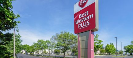 Best Western Plus Inn at Valley View Exterior