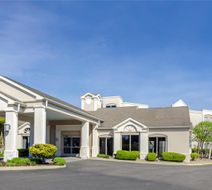 Best Western Plus Inn at Valley View Exterior