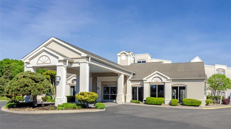 Best Western Plus Inn at Valley View Exterior