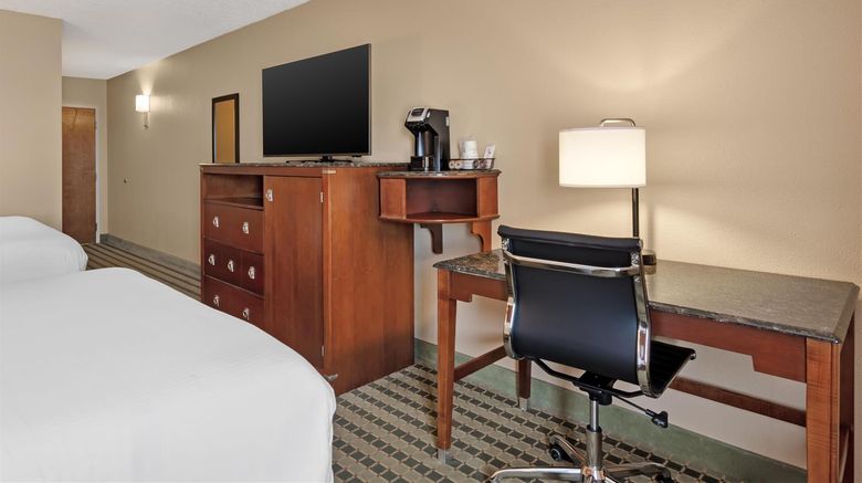 <b>Best Western Plus Inn at Valley View Room</b>. Images powered by <a href="https://iceportal.shijigroup.com/" title="IcePortal" target="_blank">IcePortal</a>.