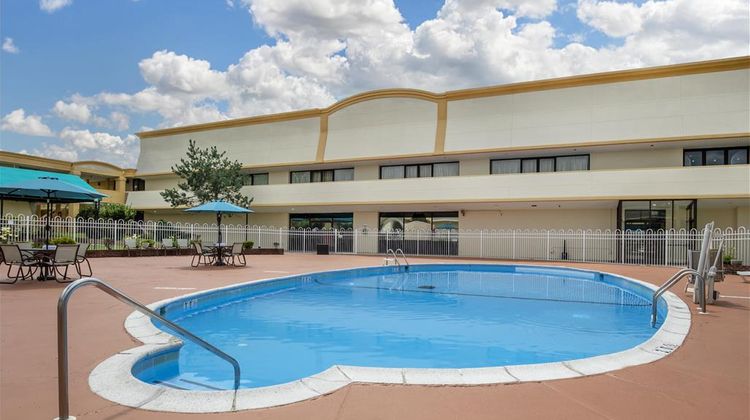 Best Western Battlefield Inn Pool